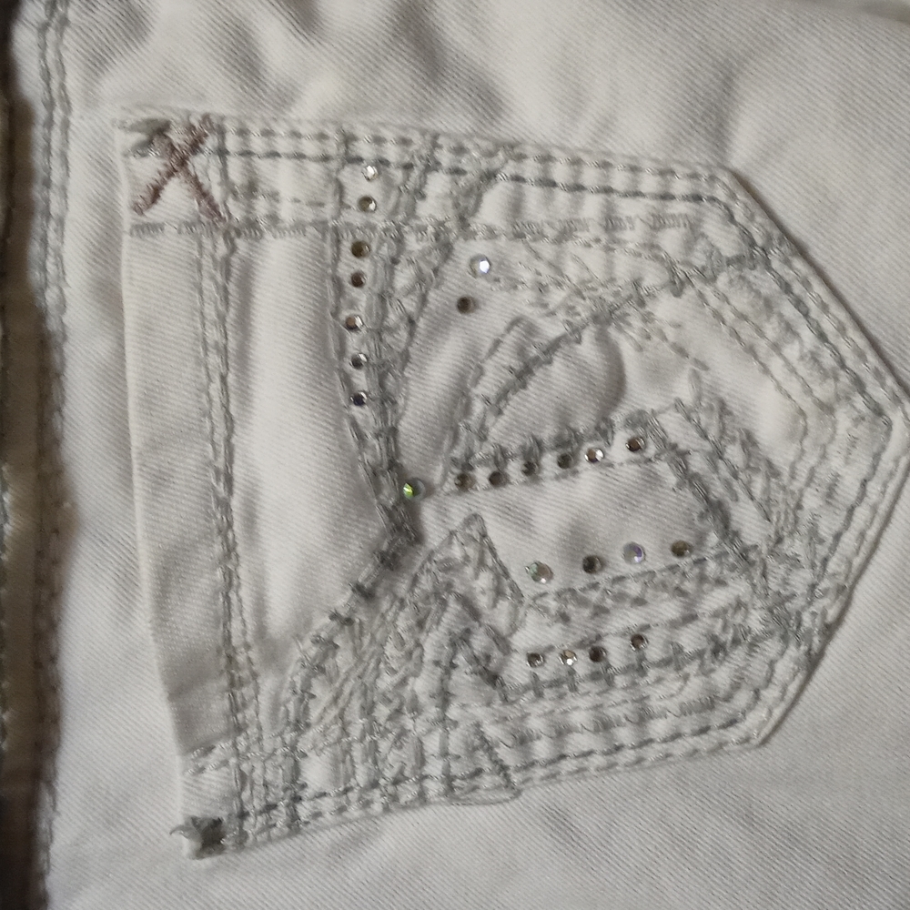 White Jeans "Hydraulic" brand brand new without tags size 0 actually 24 x 31